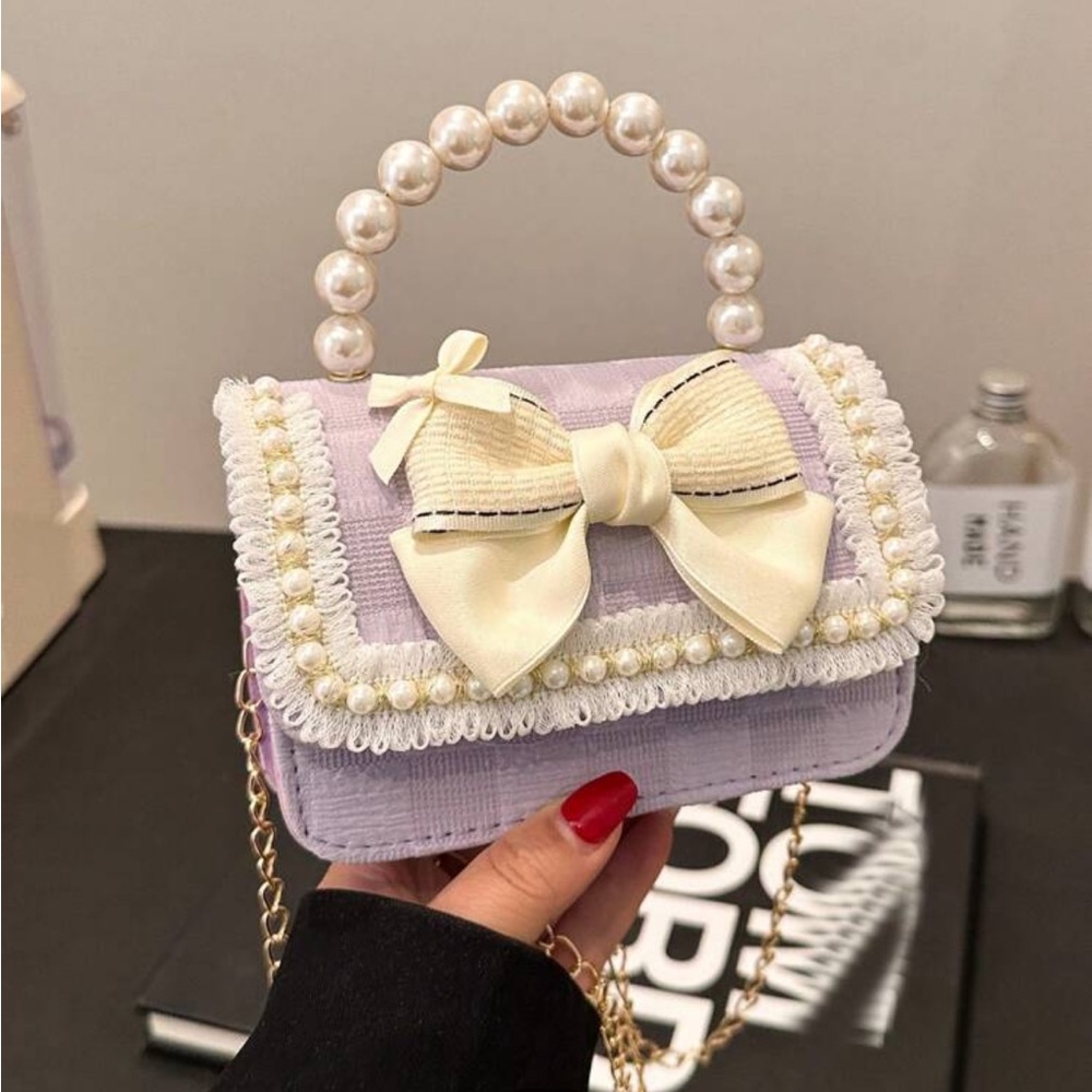 Pearl Mini ​​Handbag